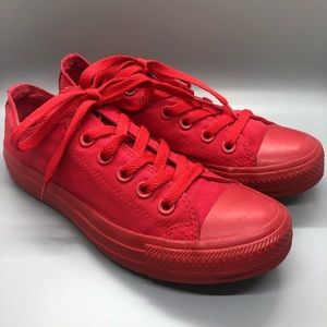 monochrome converse red